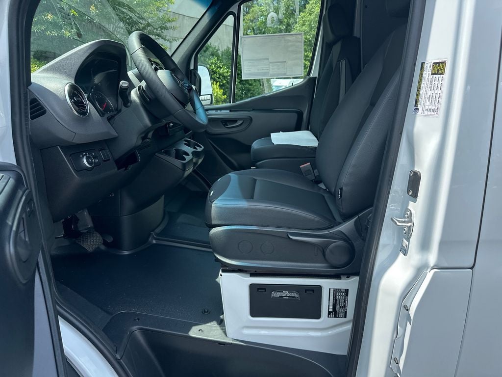 2026 Mercedes-Benz Sprinter 2500 Cargo 170 WB High Roof