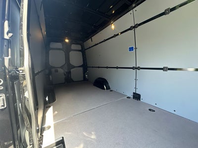 2026 Mercedes-Benz Sprinter 2500 Cargo 170 WB High Roof