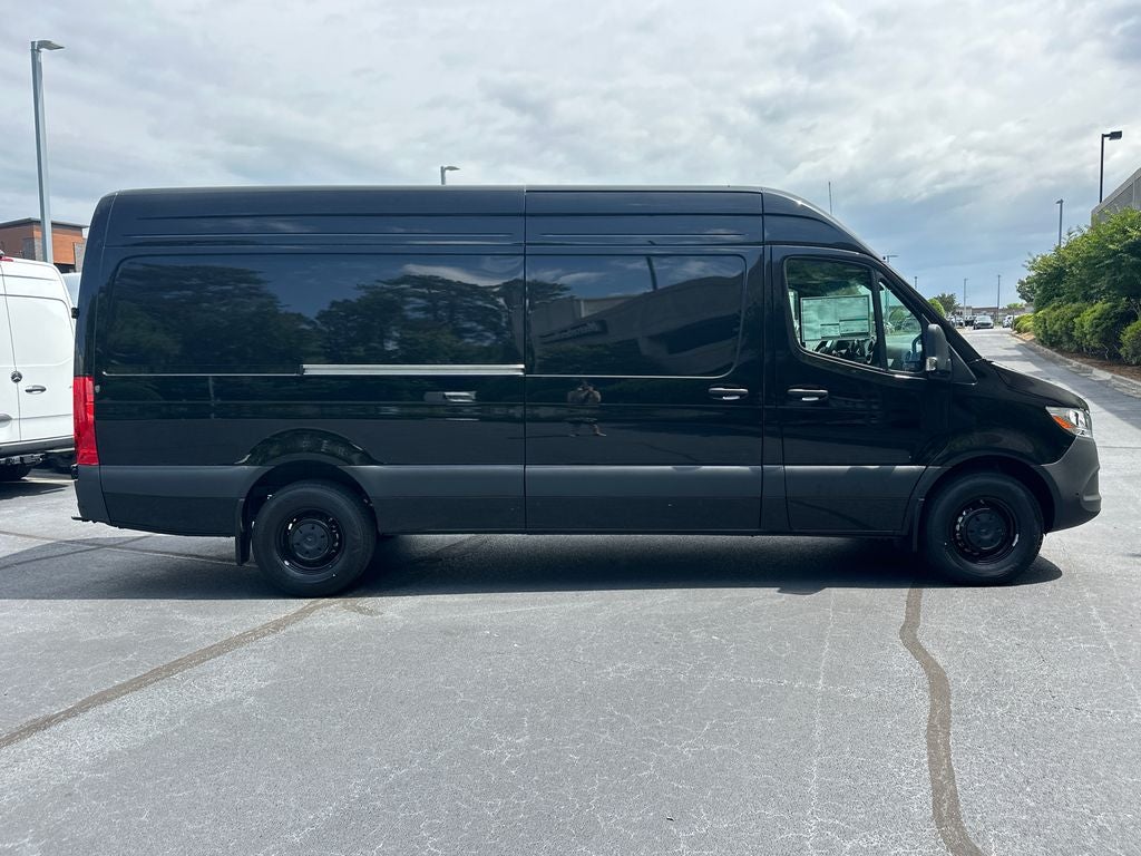 2026 Mercedes-Benz Sprinter 2500 Cargo 170 WB High Roof