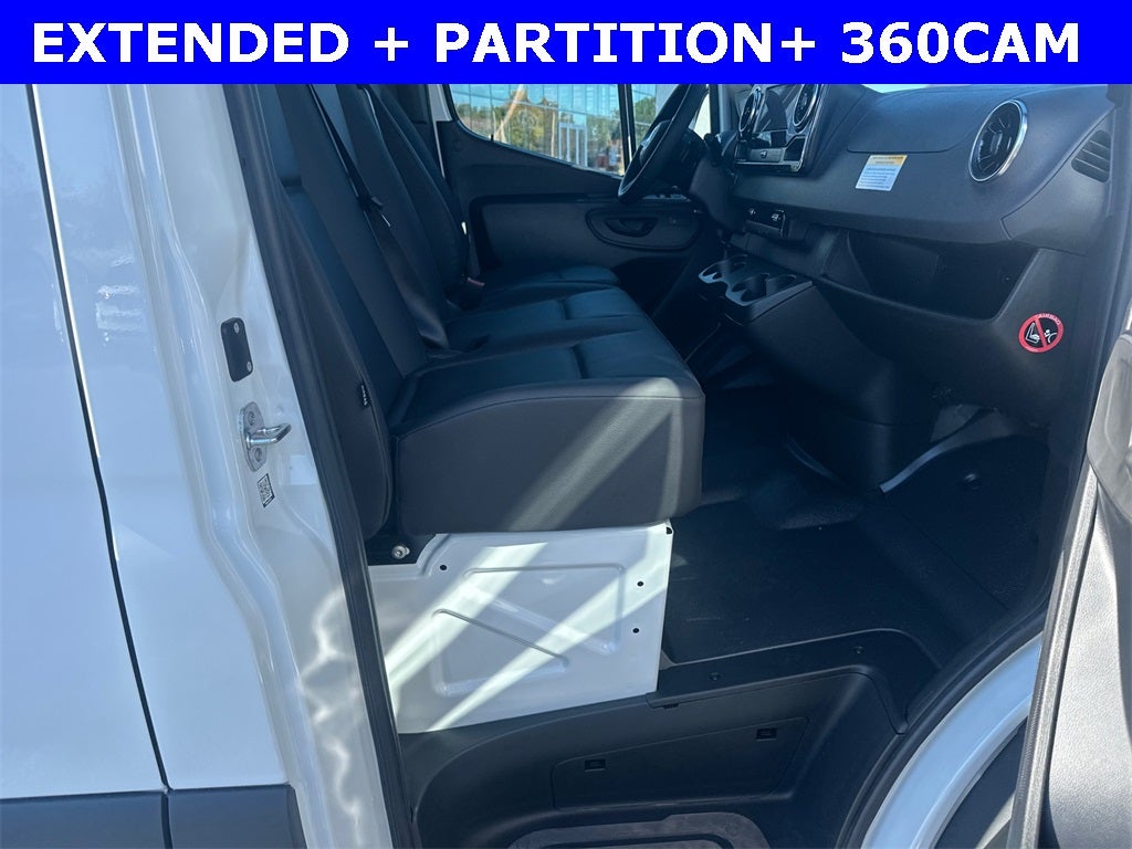 2026 Mercedes-Benz Sprinter 2500 Cargo 170 WB Extended