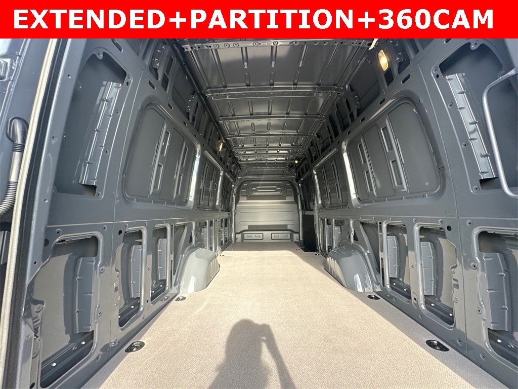 2026 Mercedes-Benz Sprinter 2500 Cargo 170 WB Extended