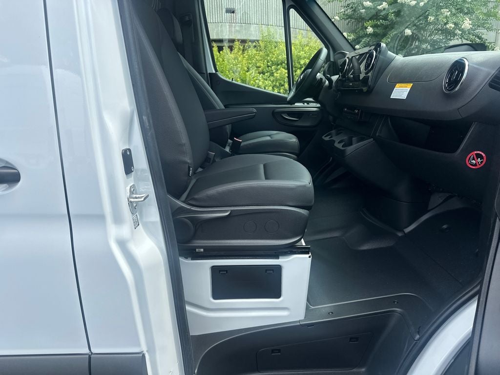 2026 Mercedes-Benz Sprinter 2500 Cargo 170 WB Extended