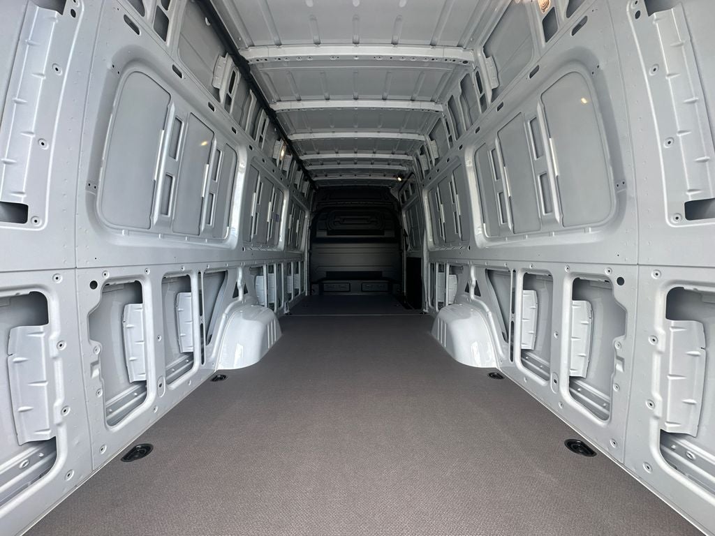 2026 Mercedes-Benz Sprinter 2500 Cargo 170 WB Extended