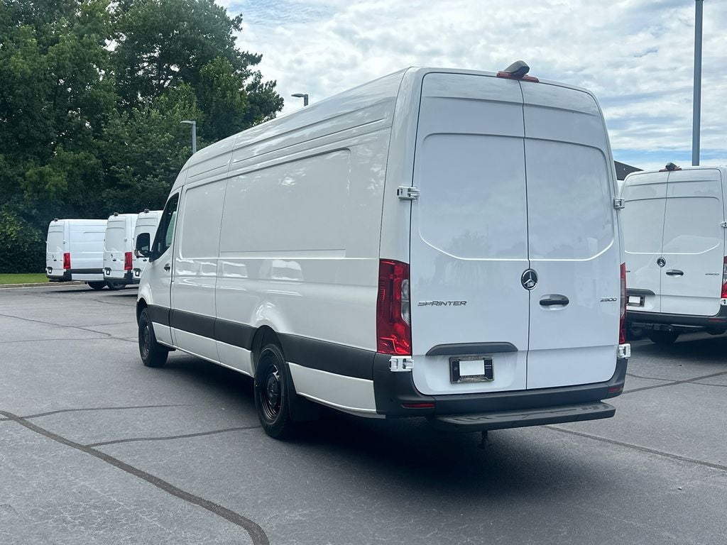 2026 Mercedes-Benz Sprinter 2500 Cargo 170 WB Extended