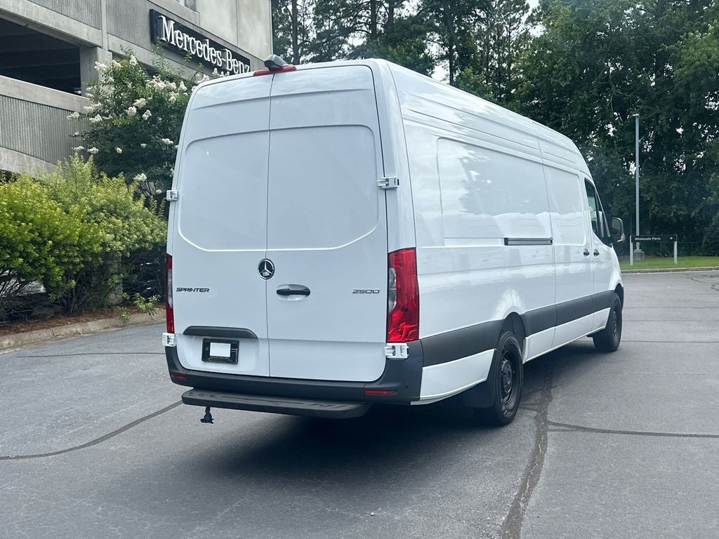 2026 Mercedes-Benz Sprinter 2500 Cargo 170 WB Extended