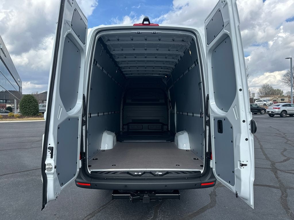 2026 Mercedes-Benz Sprinter 2500 Cargo 170 WB Extended