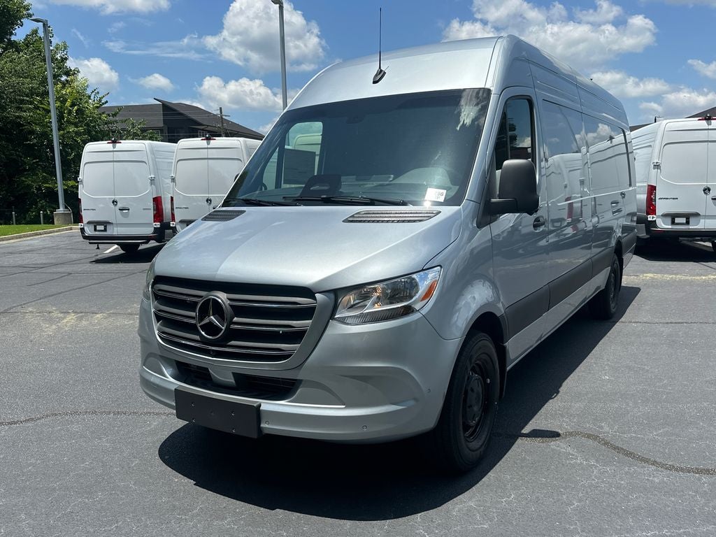 2026 Mercedes-Benz Sprinter 2500 Cargo 170 WB Extended