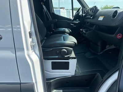 2026 Mercedes-Benz Sprinter 2500 Cargo 144 WB
