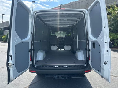 2026 Mercedes-Benz Sprinter 2500 Cargo 144 WB
