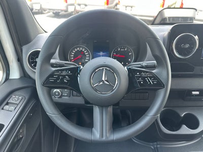 2026 Mercedes-Benz Sprinter 2500 Cargo 144 WB