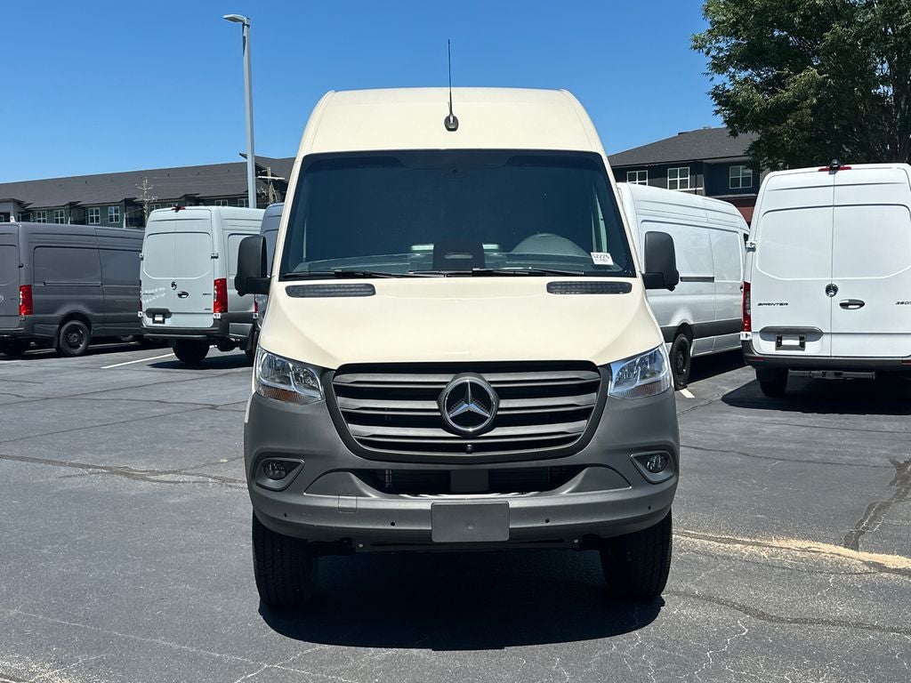 2026 Mercedes-Benz Sprinter 2500 Cargo 144 WB 4MATIC®