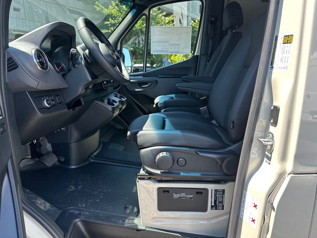 2026 Mercedes-Benz Sprinter 2500 Cargo 144 WB 4MATIC®