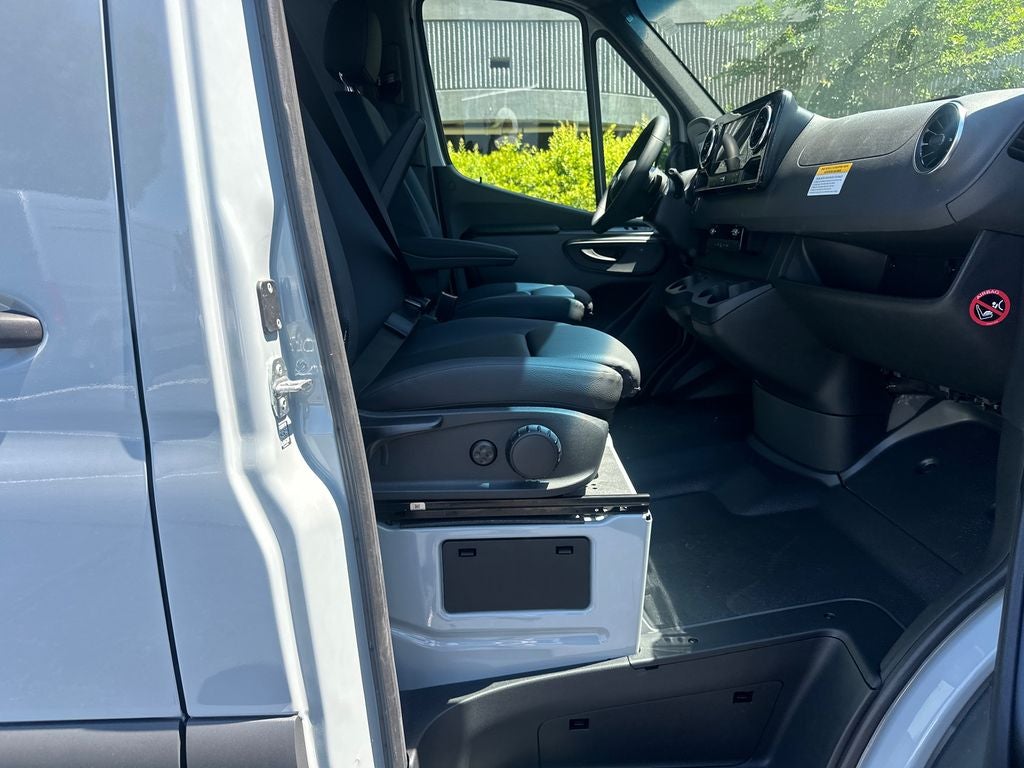 2026 Mercedes-Benz Sprinter 2500 Cargo 144 WB 4MATIC®