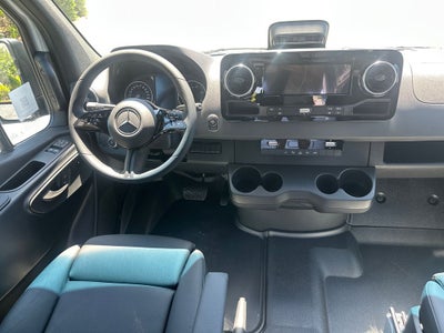 2026 Mercedes-Benz Sprinter 2500 Cargo 144 WB 4MATIC®