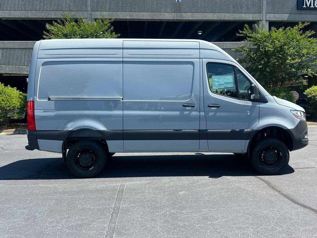 2026 Mercedes-Benz Sprinter 2500 Cargo 144 WB 4MATIC®