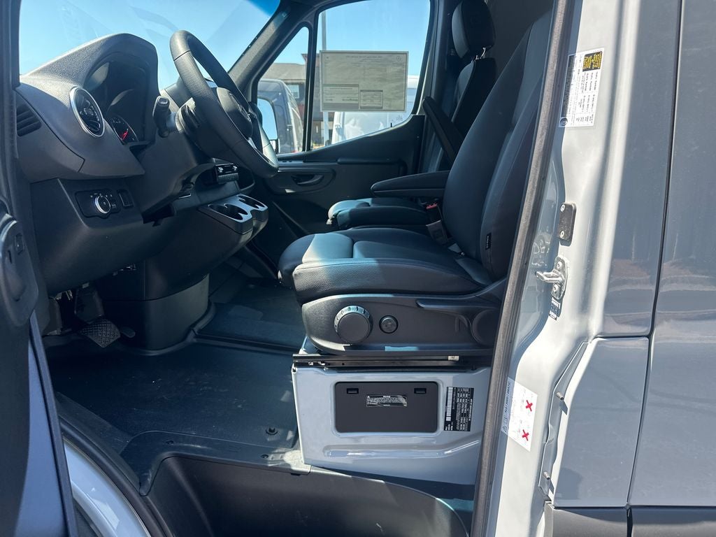 2026 Mercedes-Benz Sprinter 2500 Cargo 144 WB 4MATIC®