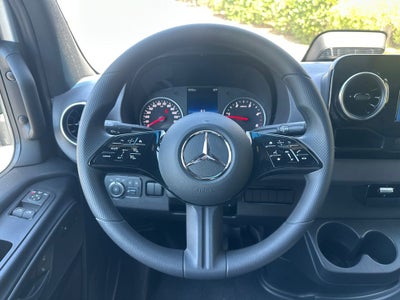 2026 Mercedes-Benz Sprinter 2500 Cargo 144 WB 4MATIC®