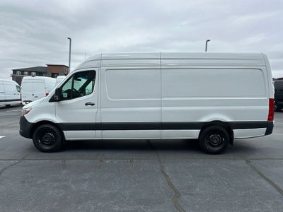 2025 Mercedes-Benz Sprinter 2500 Cargo 170 WB High Roof