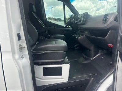 2023 Mercedes-Benz Sprinter 2500 Cargo 170 WB High Roof