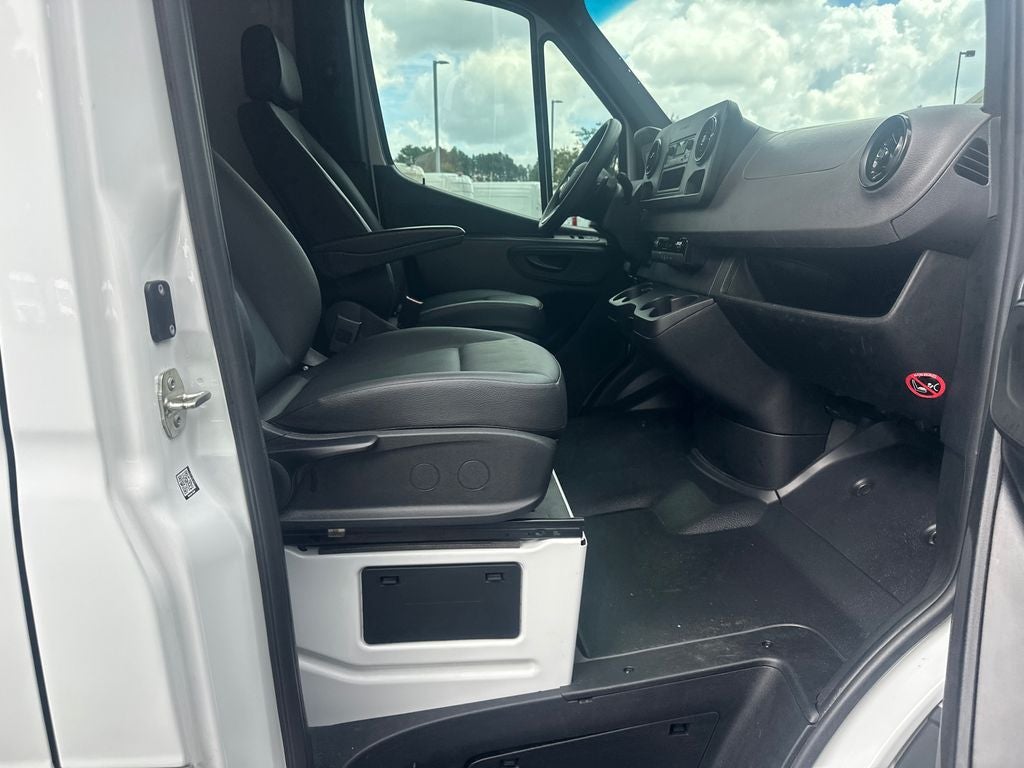 2023 Mercedes-Benz Sprinter 2500 Cargo 170 WB High Roof
