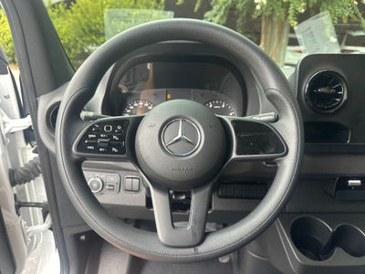 2023 Mercedes-Benz Sprinter 2500 Cargo 170 WB High Roof