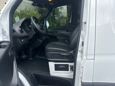 2023 Mercedes-Benz Sprinter 2500 Cargo 170 WB High Roof