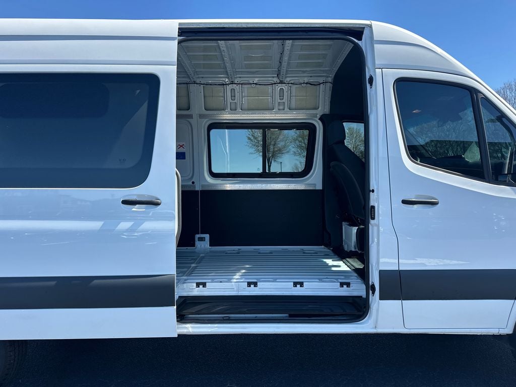 2023 Mercedes-Benz Sprinter 2500 Cargo 170 WB 4MATIC®