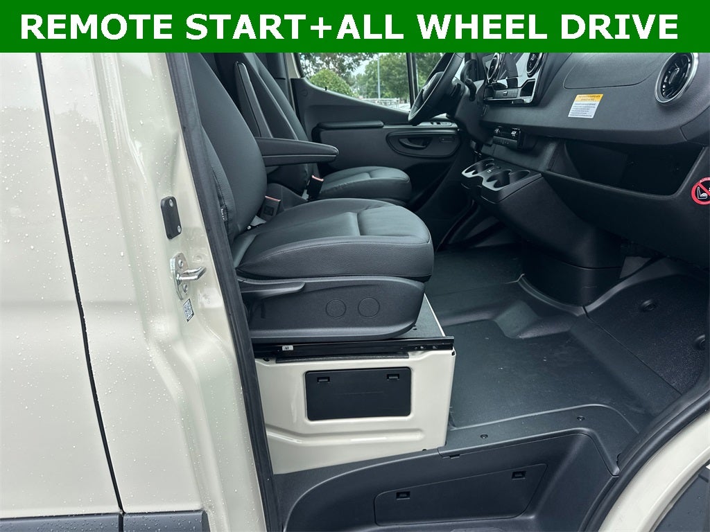 2025 Mercedes-Benz Sprinter 2500 Cargo 170 WB 4MATIC®