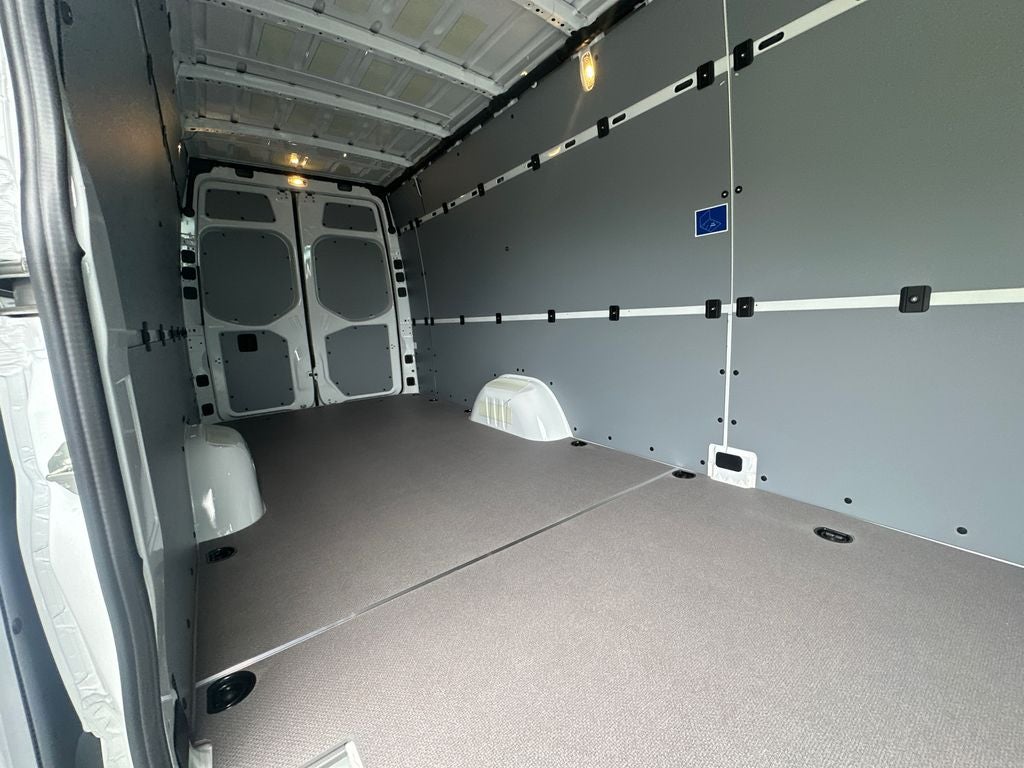 2026 Mercedes-Benz Sprinter 2500 Cargo 170 WB Extended