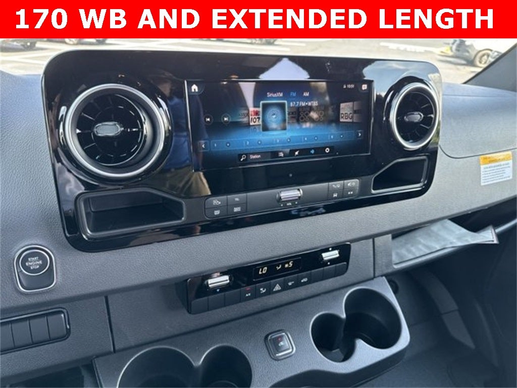 2024 Mercedes-Benz Sprinter 2500 Cargo 170 WB Extended