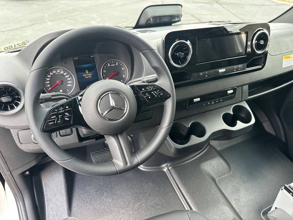 2026 Mercedes-Benz Sprinter 3500 Cargo 170 WB Extended