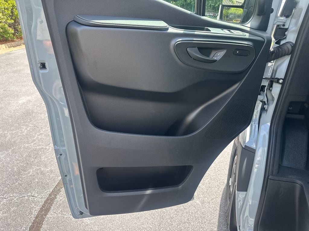 2026 Mercedes-Benz Sprinter 3500 Cargo 170 WB Extended