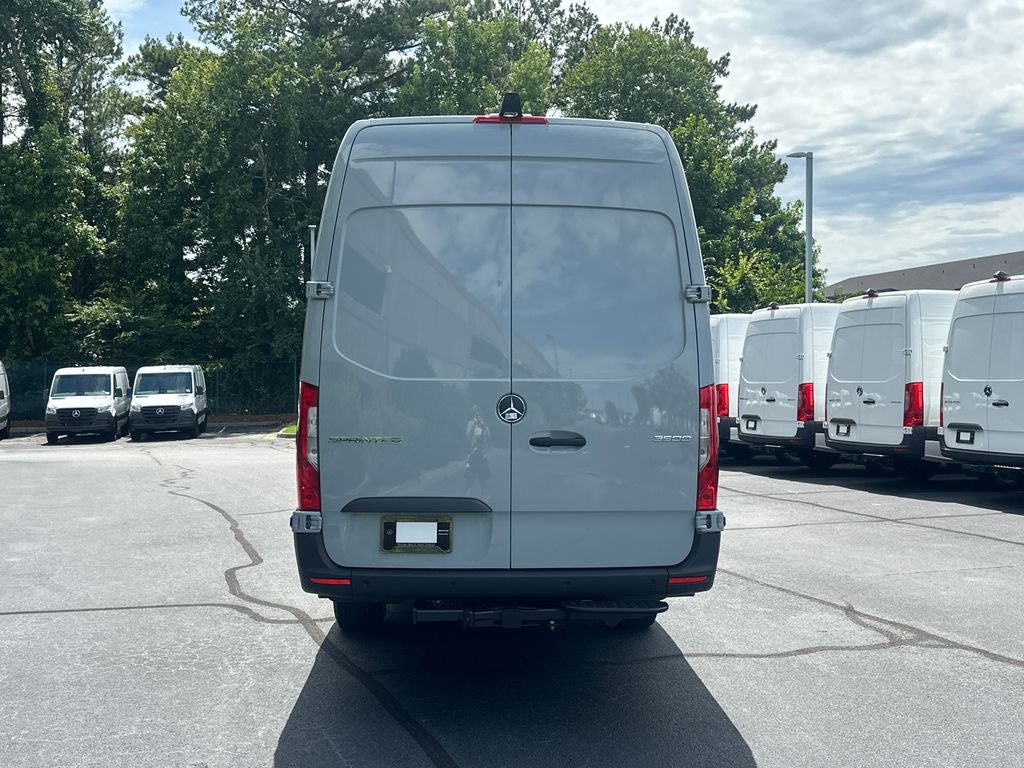 2026 Mercedes-Benz Sprinter 3500 Cargo 170 WB Extended