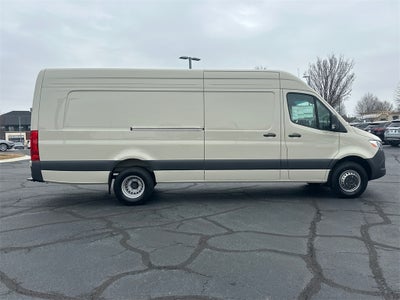 2026 Mercedes-Benz Sprinter 3500 Cargo 170 WB Extended