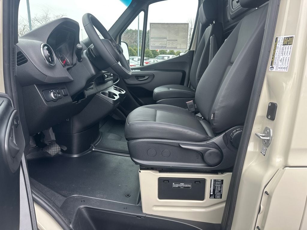 2026 Mercedes-Benz Sprinter 3500 Cargo 170 WB Extended