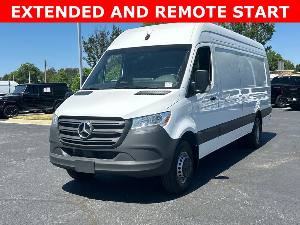 2025 Mercedes-Benz Sprinter 3500 Cargo 170 WB High Roof