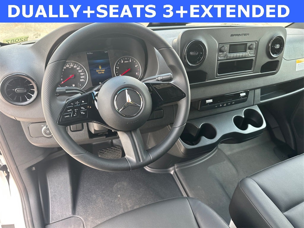2025 Mercedes-Benz Sprinter 3500 Cargo 170 WB High Roof