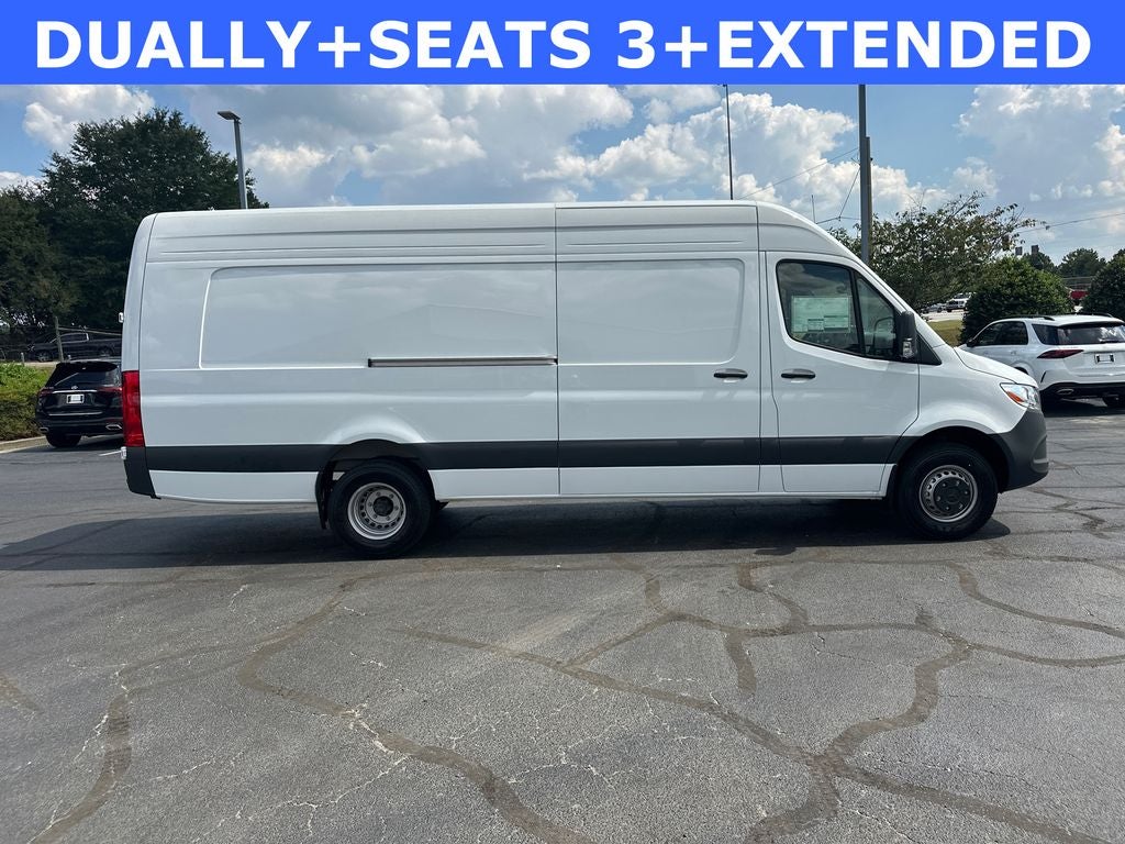 2025 Mercedes-Benz Sprinter 3500 Cargo 170 WB High Roof