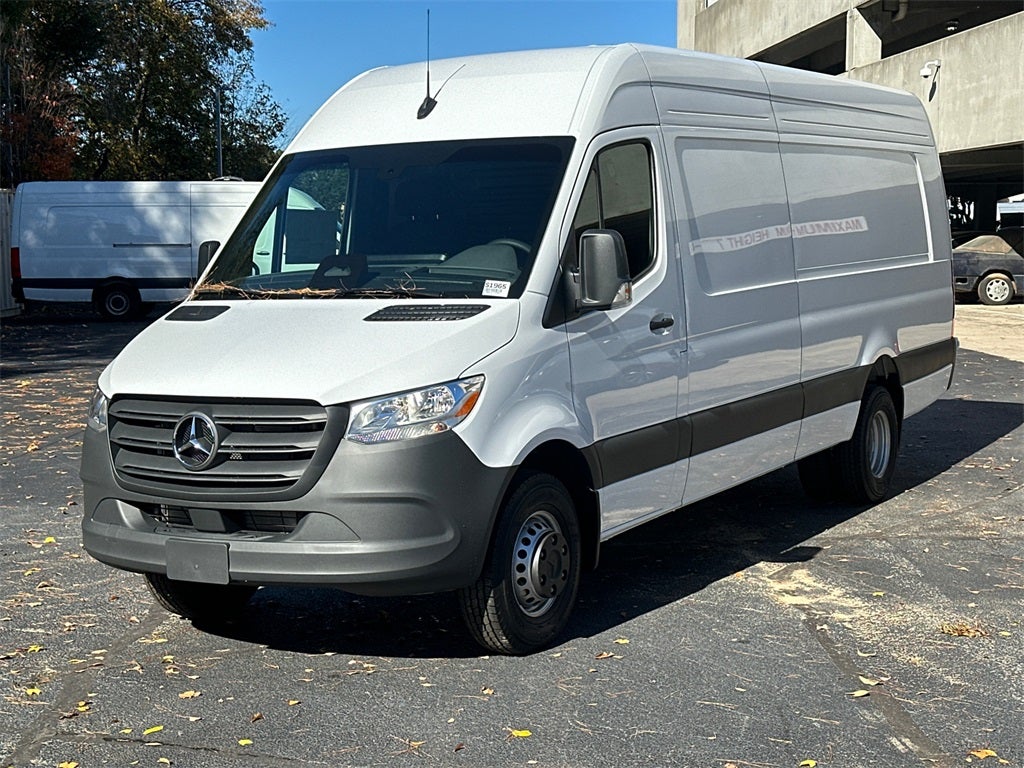 2025 Mercedes-Benz Sprinter 3500 Cargo 170 WB High Roof