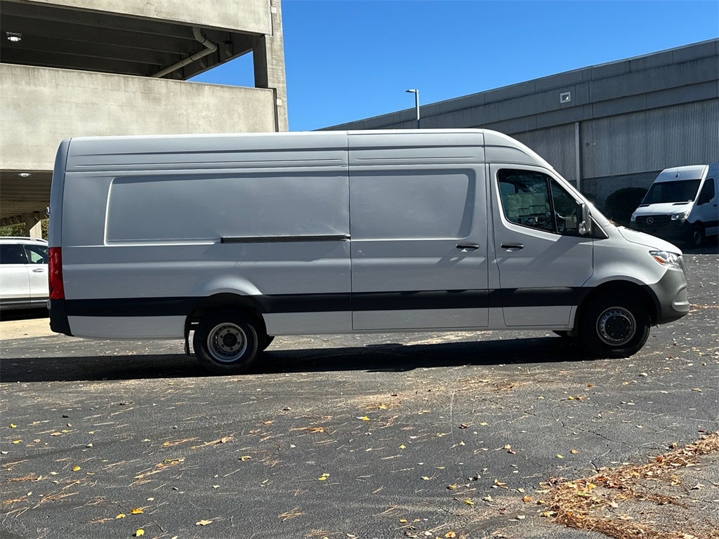 2025 Mercedes-Benz Sprinter 3500 Cargo 170 WB High Roof