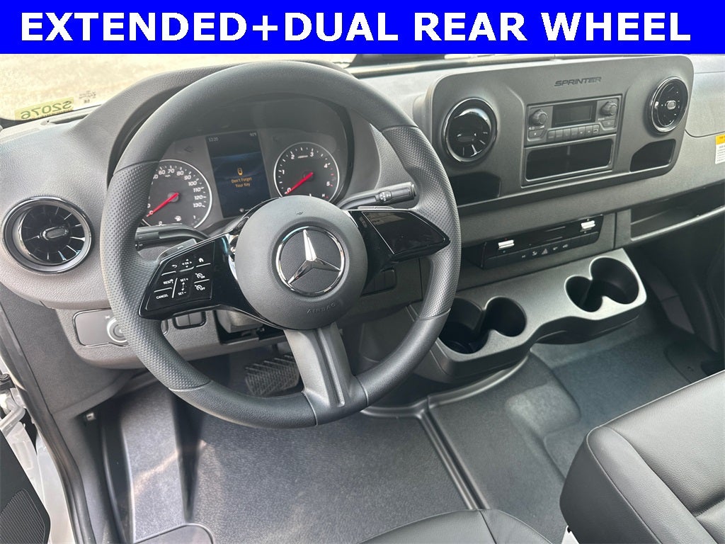 2025 Mercedes-Benz Sprinter 3500 Cargo 170 WB High Roof