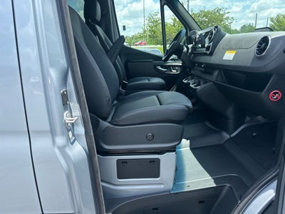 2026 Mercedes-Benz Sprinter 2500 Passenger 170 WB High Roof