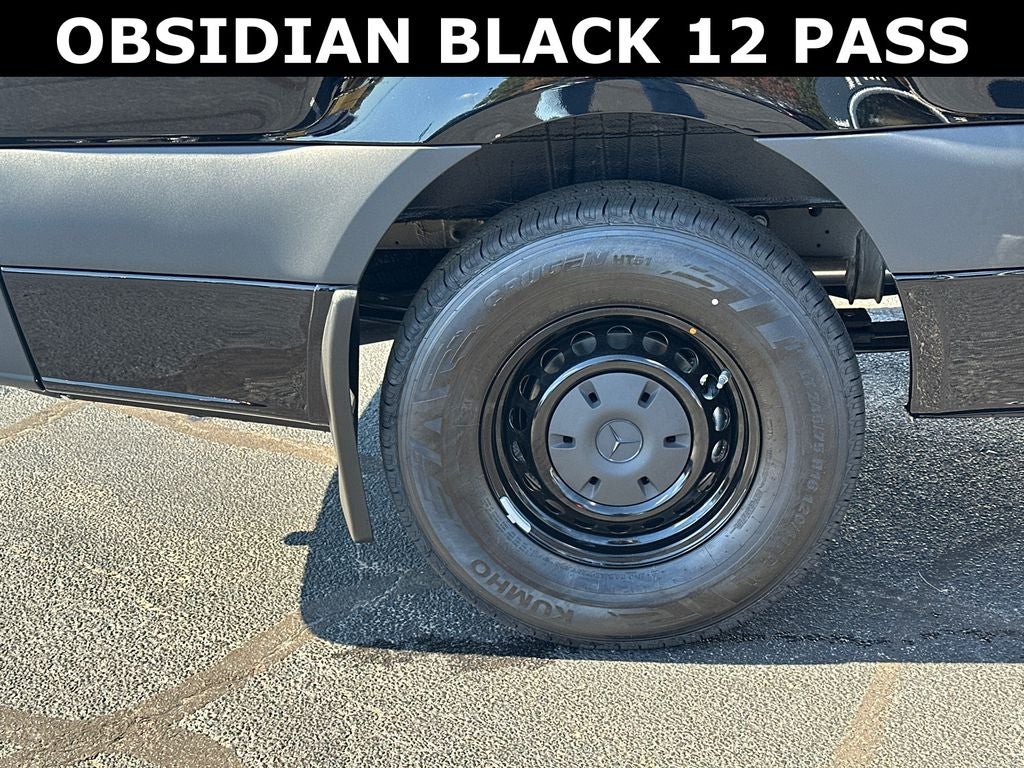 2025 Mercedes-Benz Sprinter 2500 Passenger 144 WB