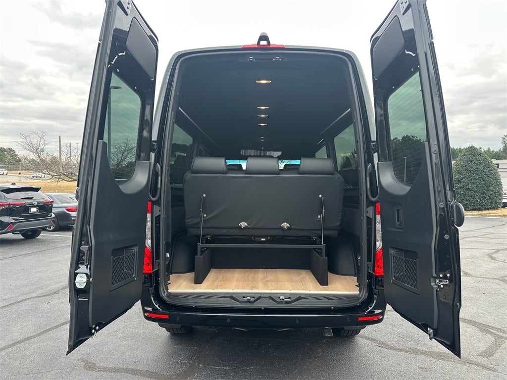 2025 Mercedes-Benz Sprinter 2500 Passenger 144 WB