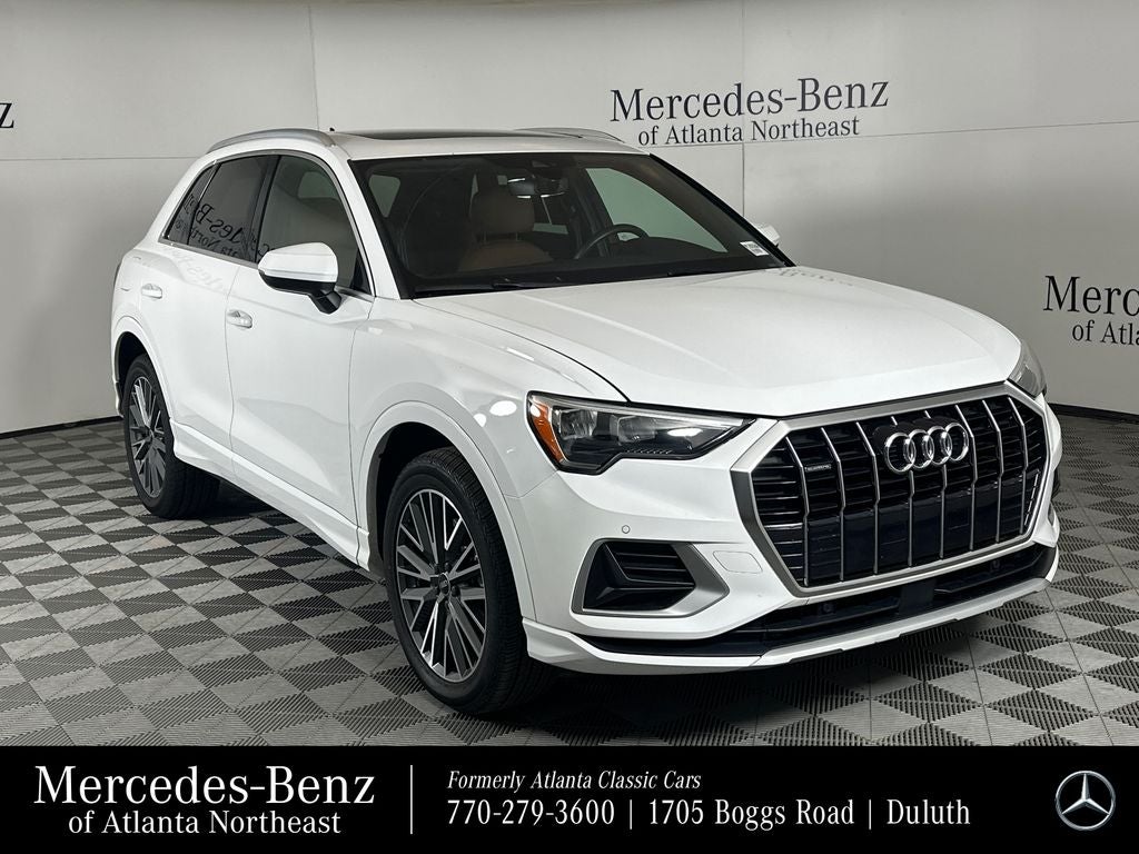 2021 Audi Q3 Premium quattro