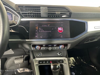 2021 Audi Q3 Premium quattro