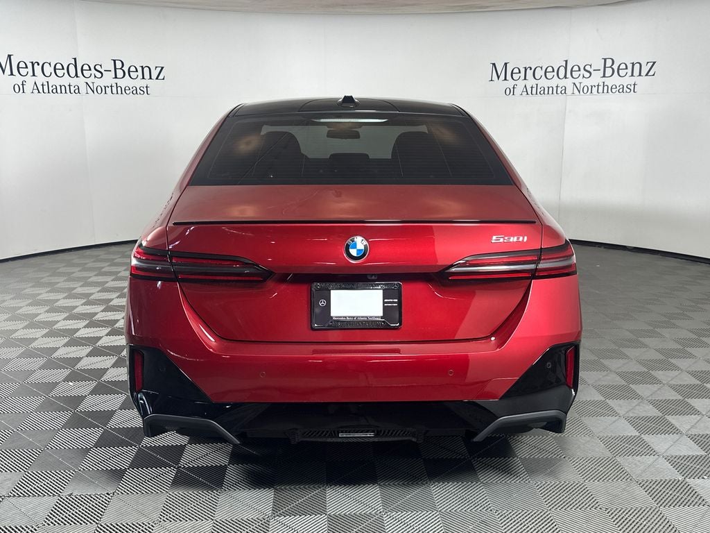 2024 BMW 5 Series 530i
