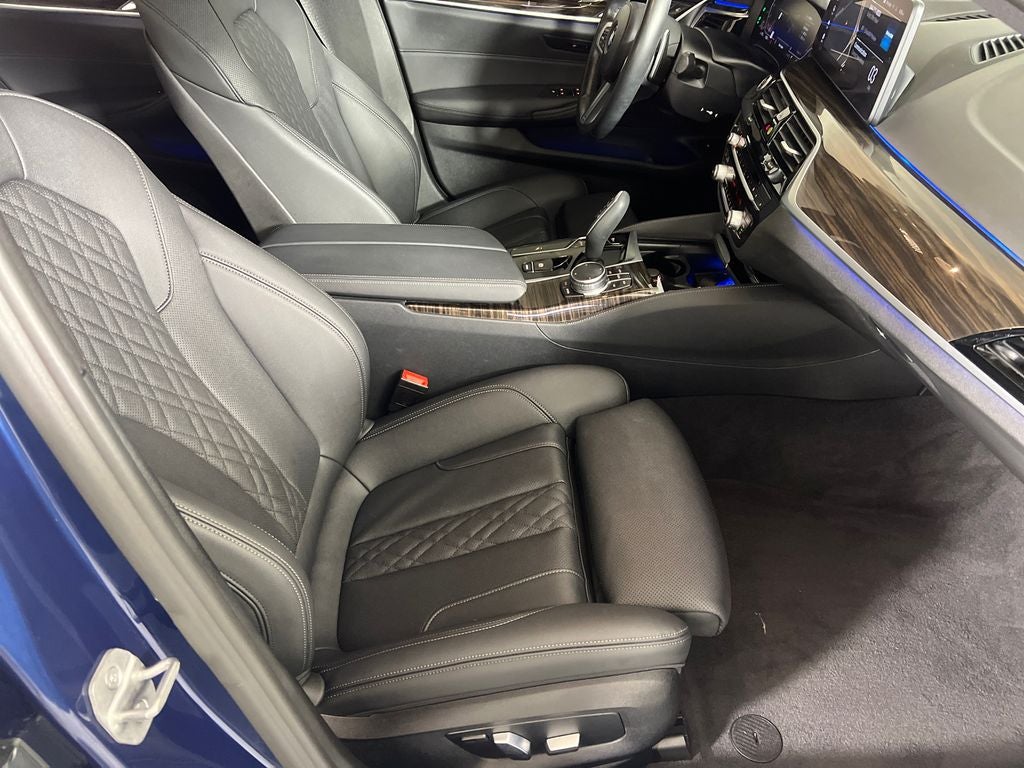 2023 BMW 5 Series 540i