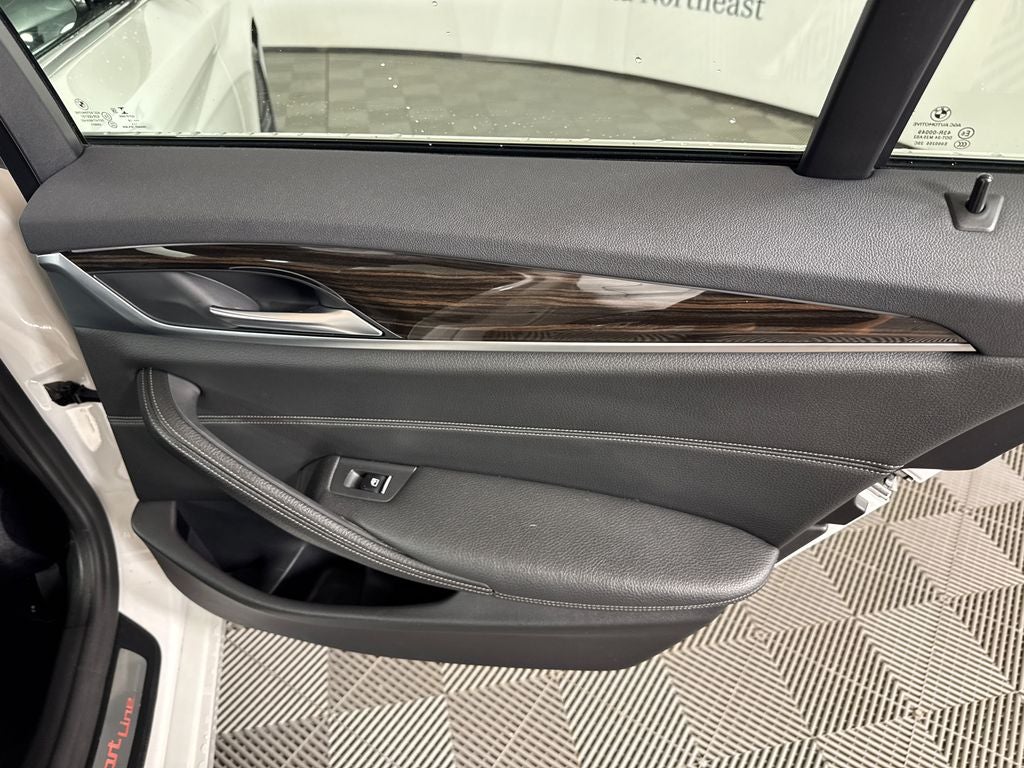 2019 BMW 5 Series 540i