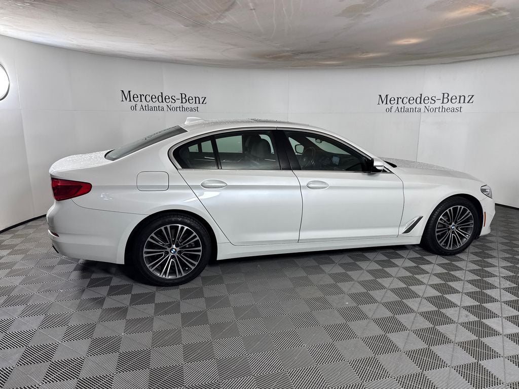 2019 BMW 5 Series 540i